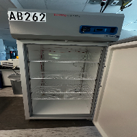 Thermo Scientific TSX Series -20 Freezer image 1